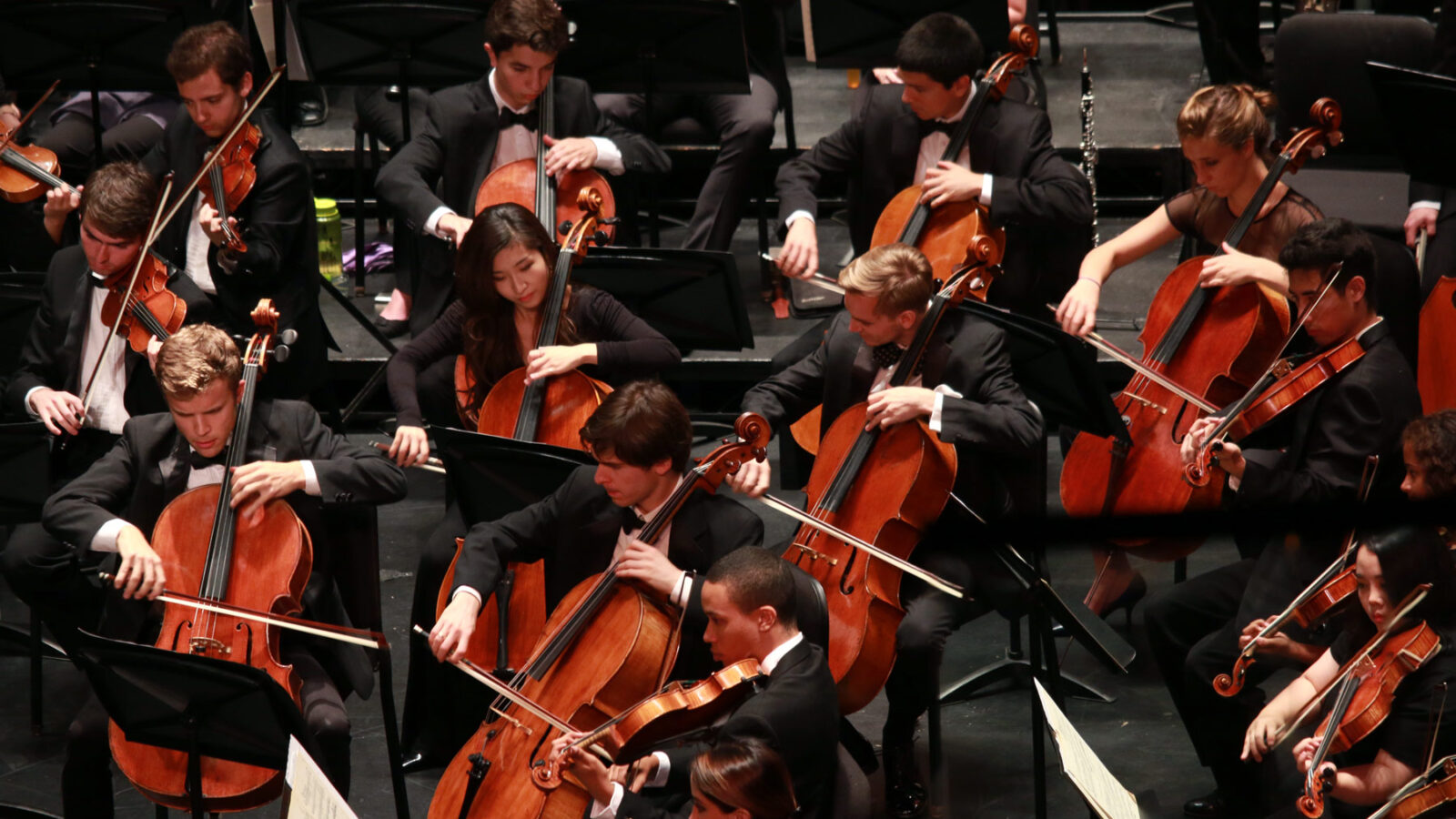 The USC Thornton Symphony is a testament to the success of the school's Division of Classical Performance and Composition. (Photo/Peter Shin)