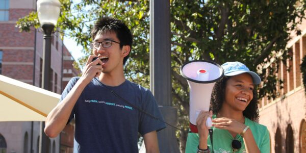 Student organizers speak at a climate strike on USC’s campus, part of a growing focus on sustainability issues at USC. (Photo/Jessica Doherty, Annenberg Media)